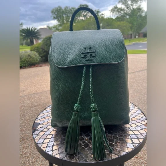 TORY BURCH TAYLOR BACKPACK Tory Burch nude leather Taylor tassel backpack main image 3